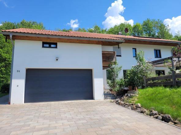 Familienfreundliche Grosszuegige Ferienwohnung Schlierachwelle Zwischen Schliersee Und Tegernsee Hausham Buitenkant foto